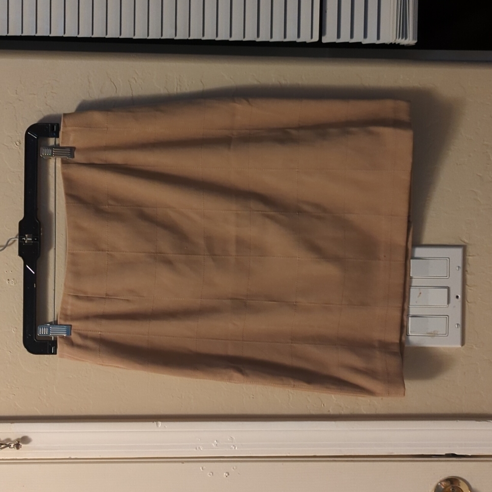 Talbot's khaki skirt